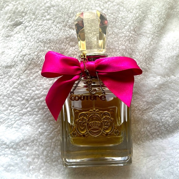 Juicy Couture Accessories - Juicy Couture Viva la Juicy.
